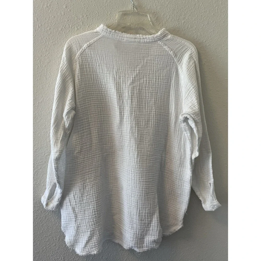 Lucca Women's Top Size XS White Gauzy Cotton Tunic Button Boho Beachy Cottage - Picture 8 of 15